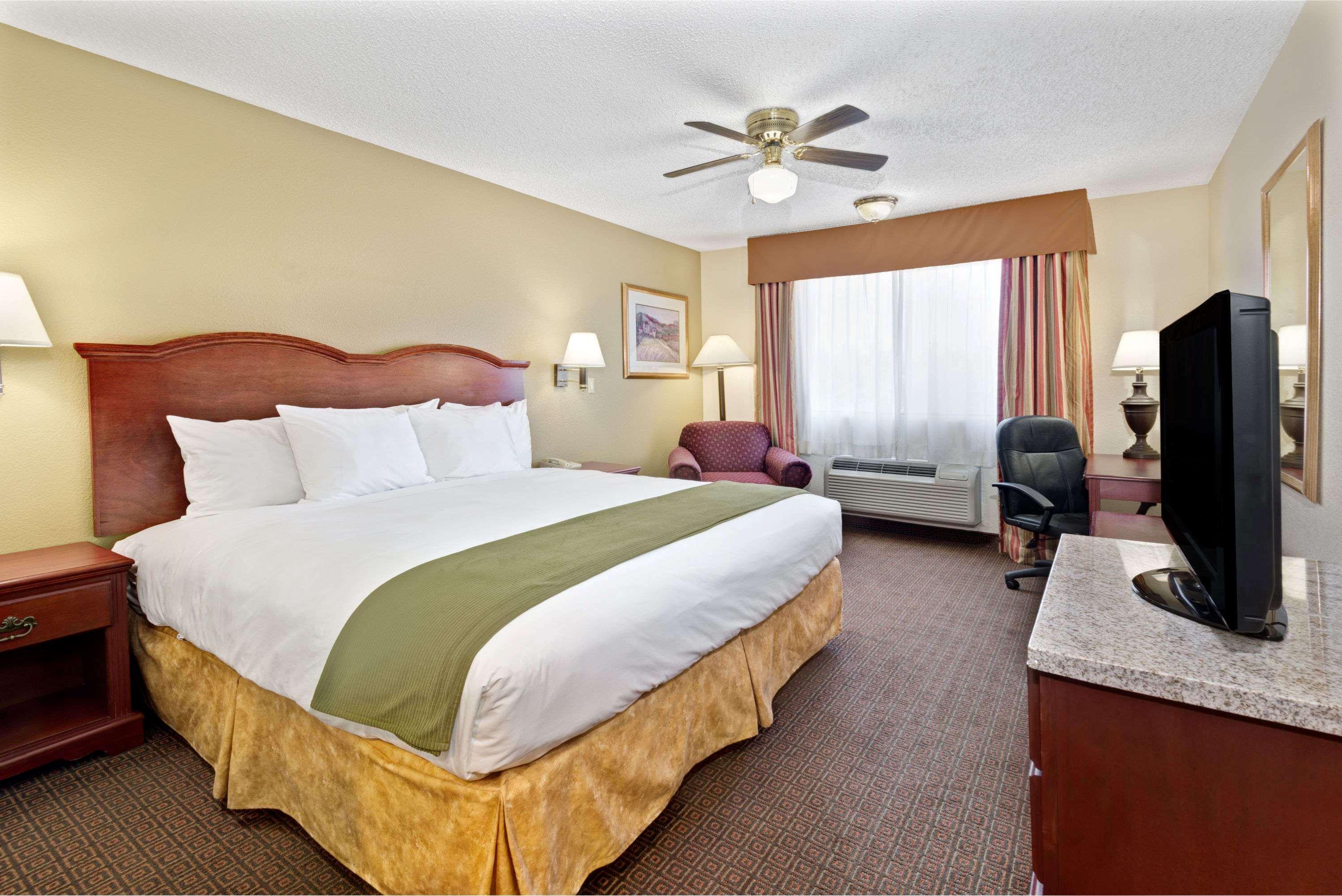 Days Inn By Wyndham Bernalillo Extérieur photo